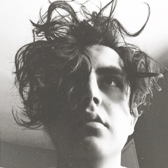 Meet your Posher, Eddy - Picture 1 of 1